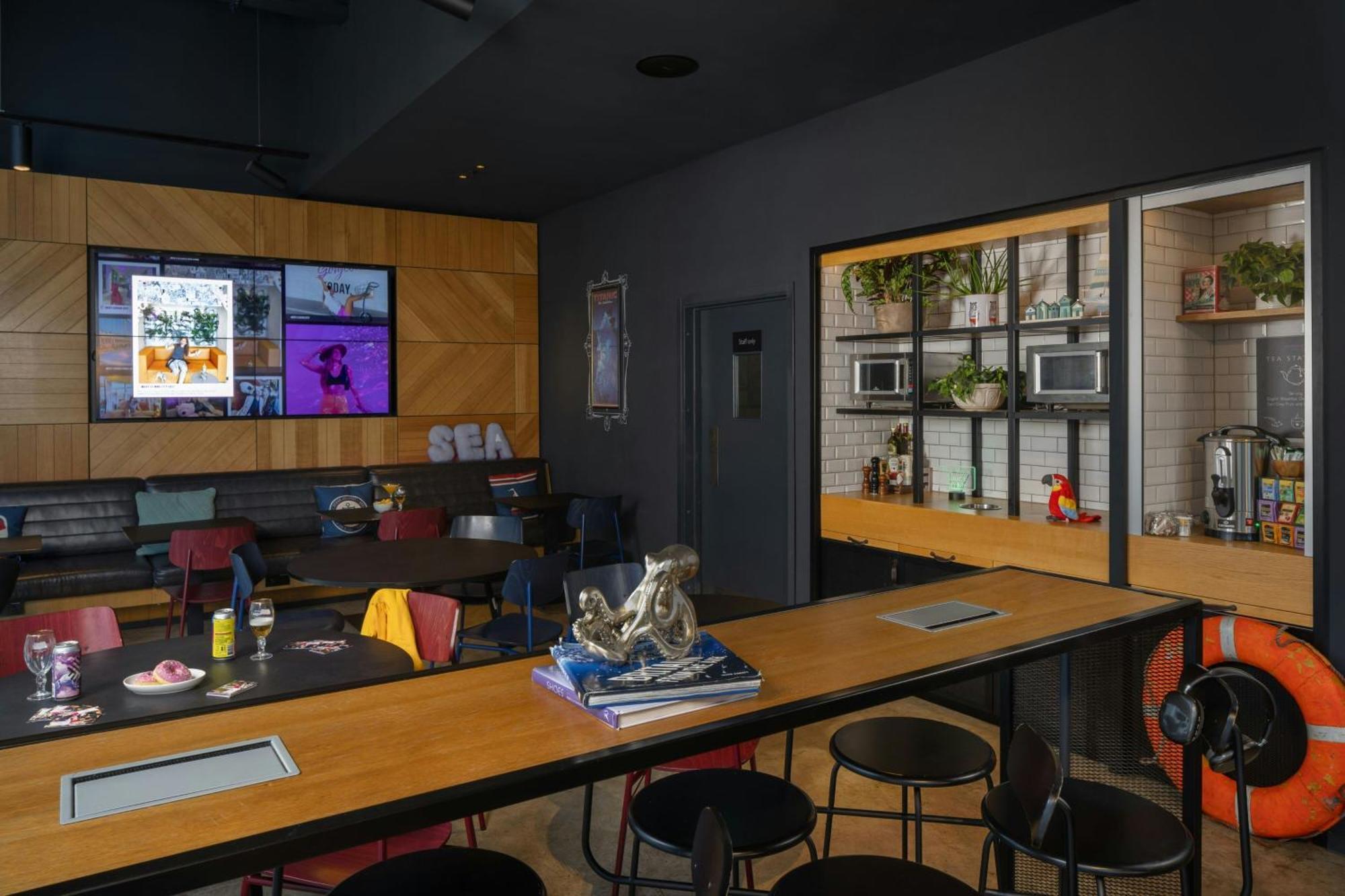 Moxy Southampton Ξενοδοχείο Εξωτερικό φωτογραφία